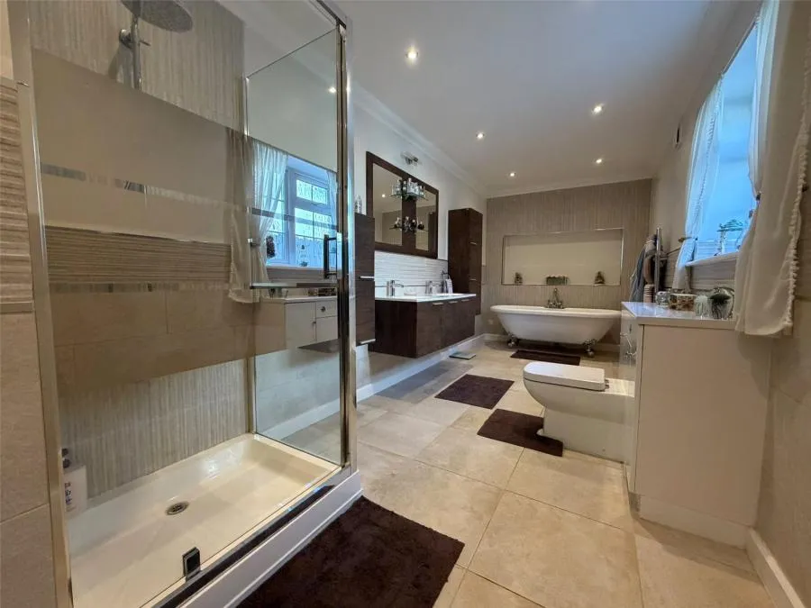 Vale Road, Camberley, GU15, photo 5