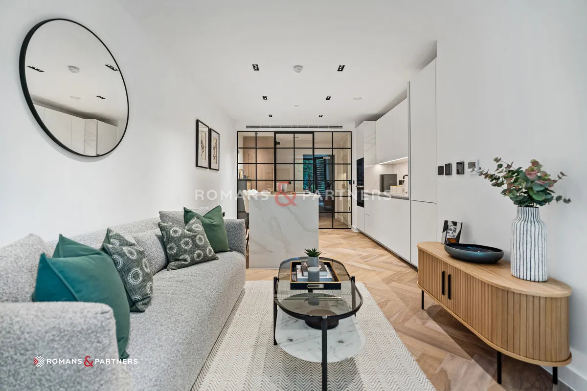 Cluny Mews, Earls Court, SW5, photo 3