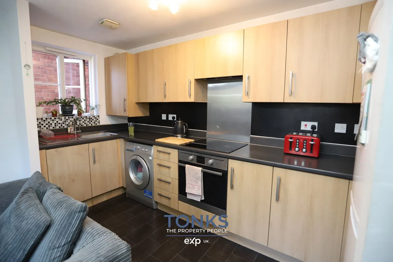 Century Way, Halesowen, B63, photo 6