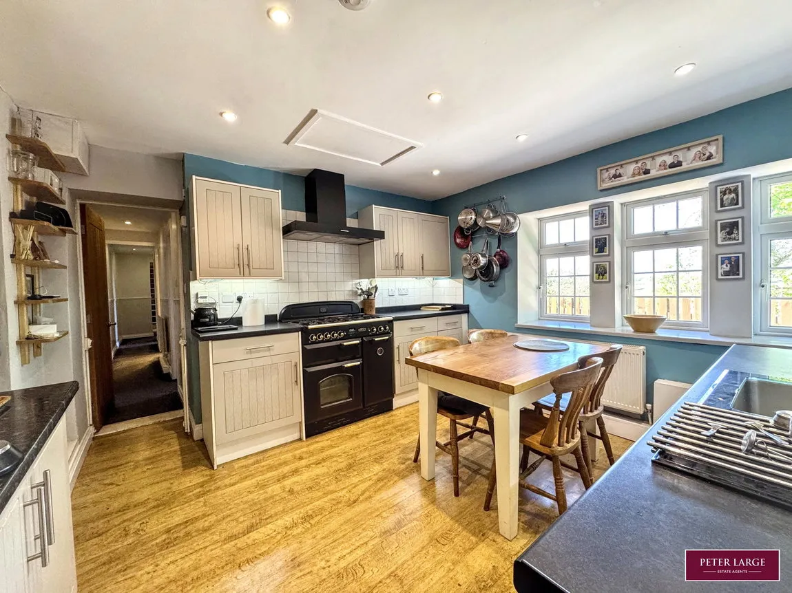 Hiraddug Road, Dyserth, Dyserth, Denbighshire, LL18 6HS, photo 5