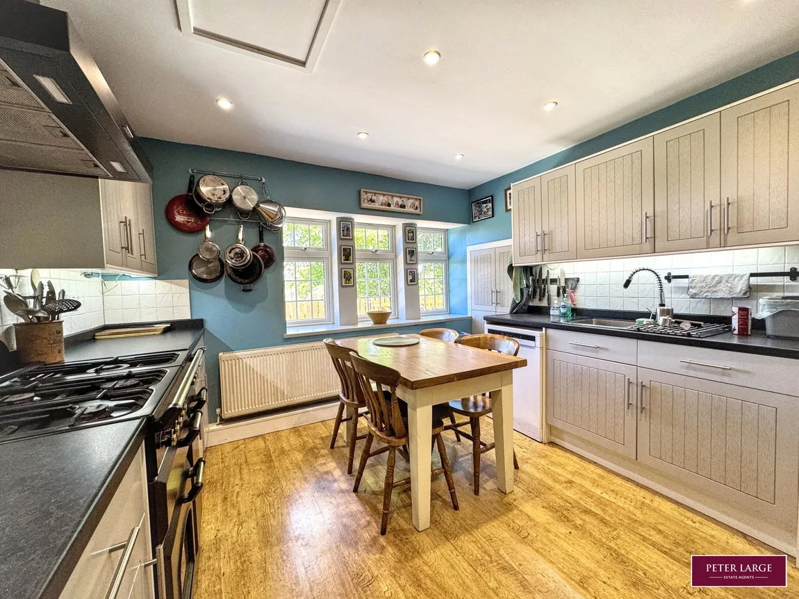 Hiraddug Road, Dyserth, Dyserth, Denbighshire, LL18 6HS, photo 12