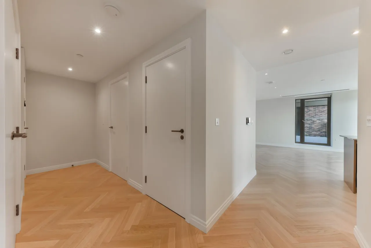 Saxon House, Kings Road Park, SW6, photo 12