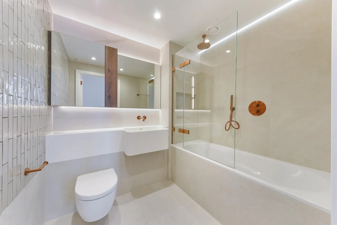 Saxon House, Kings Road Park, SW6, photo 8