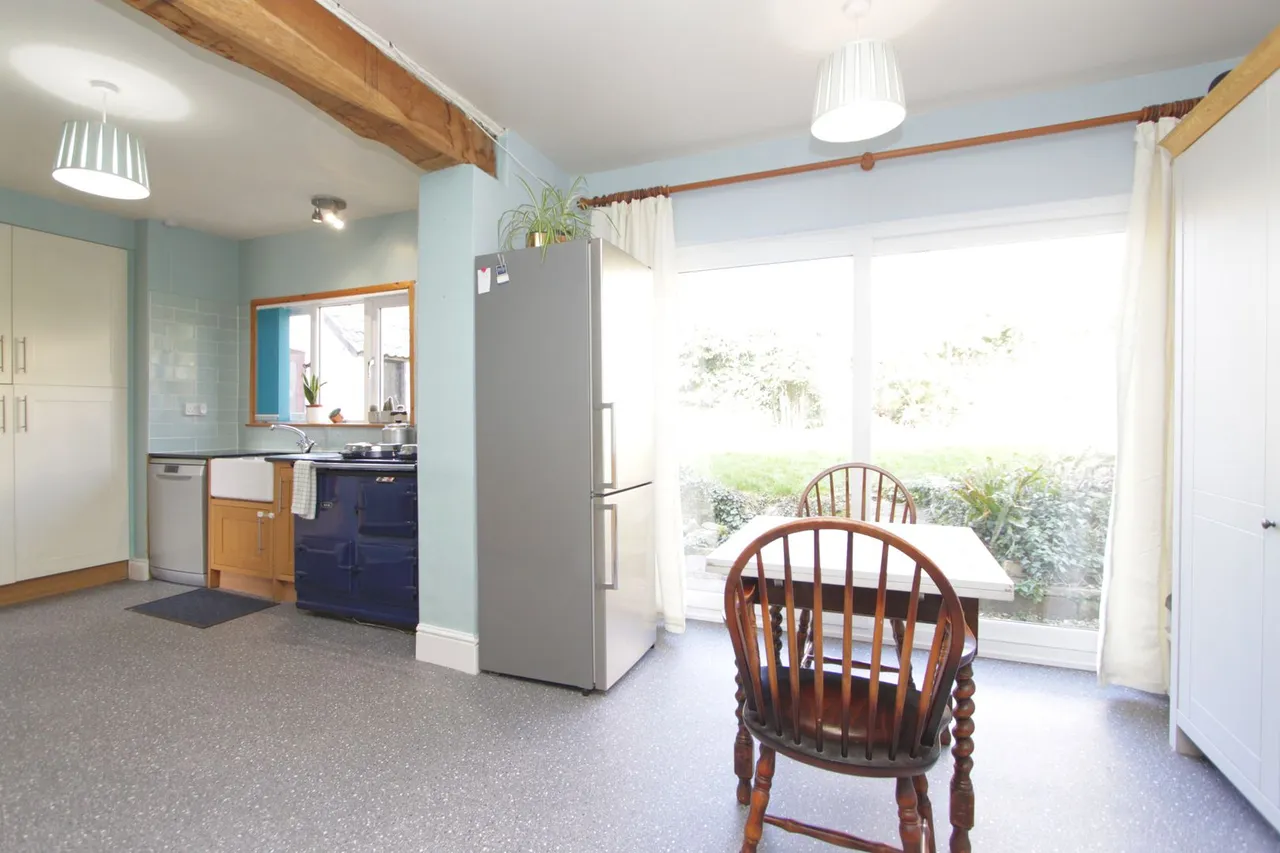 New Road, Tytherington, photo 9