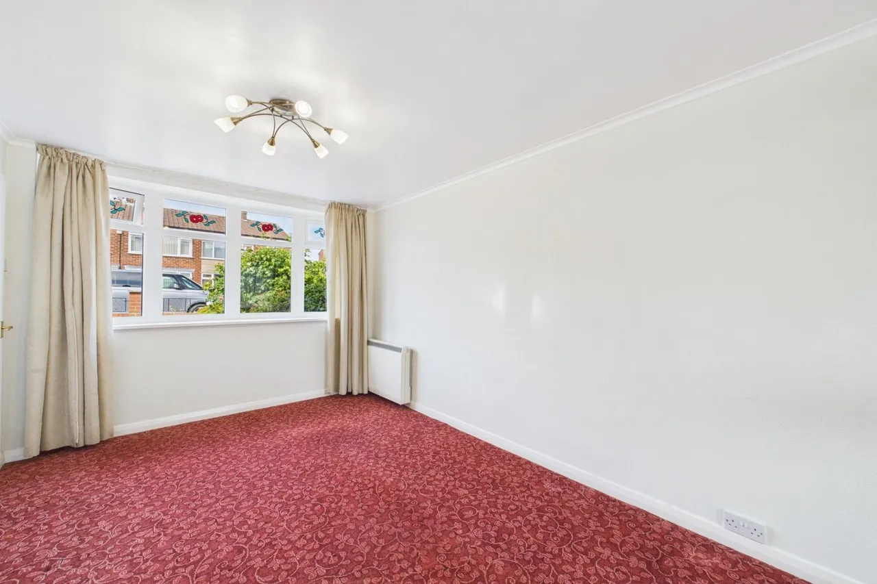 Elm Grove, York, YO31, photo 4