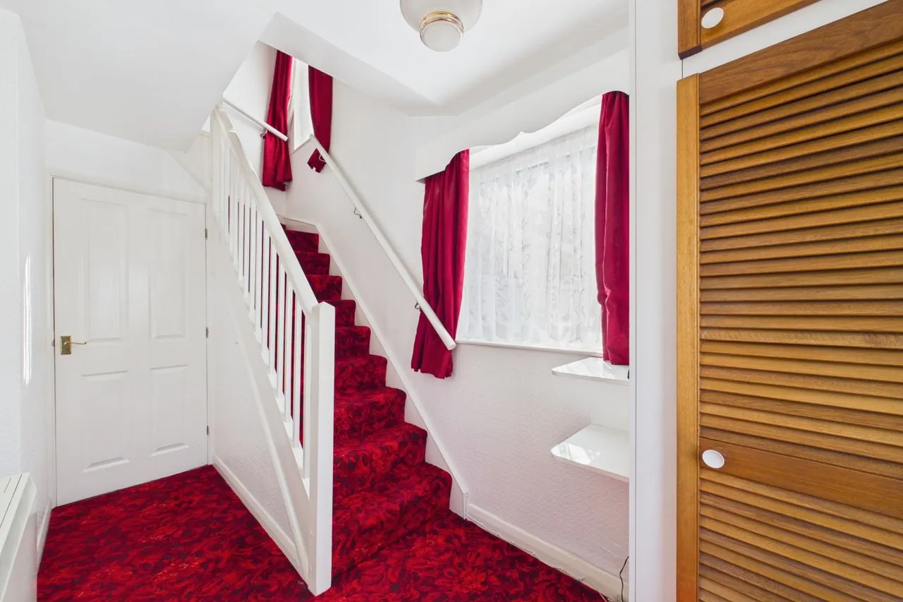 Elm Grove, York, YO31, photo 8