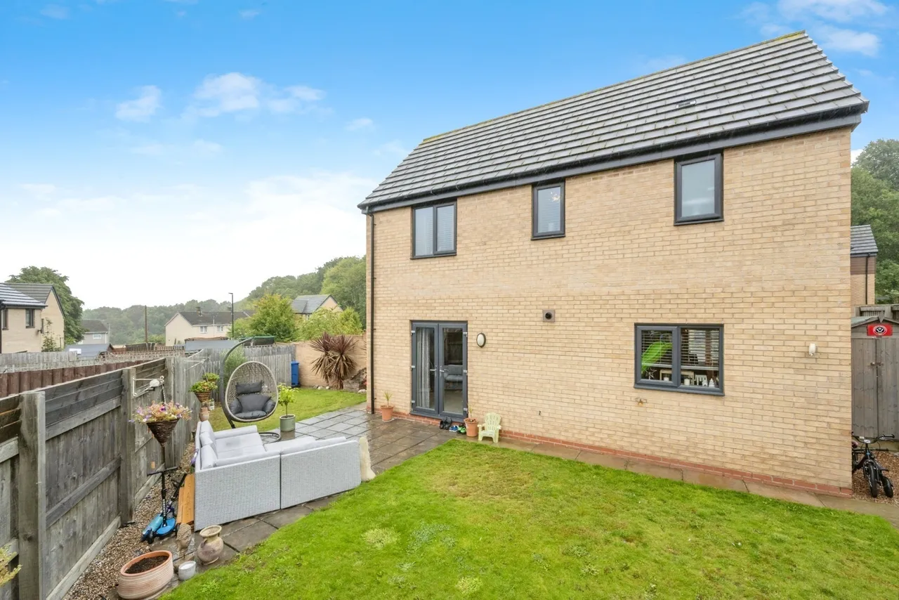Roberts Road, Edlington, Doncaster, South Yorkshire, DN12, photo 16