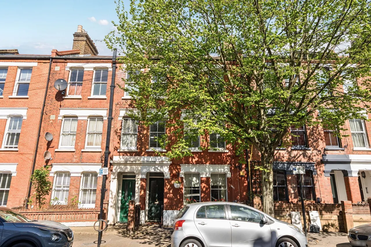 3 bed flat for sale — Northlands Street, Camberwell, London, SE5