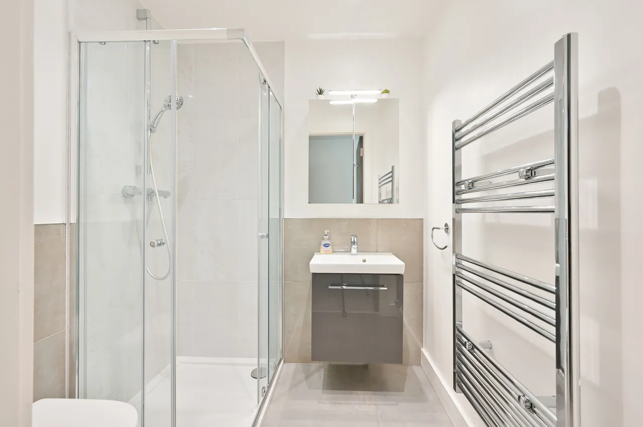 Harrow, HA3, photo 12