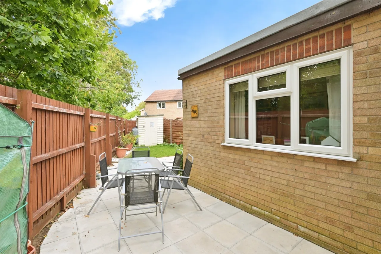 Paulsgrove Peterborough, PE2, photo 14