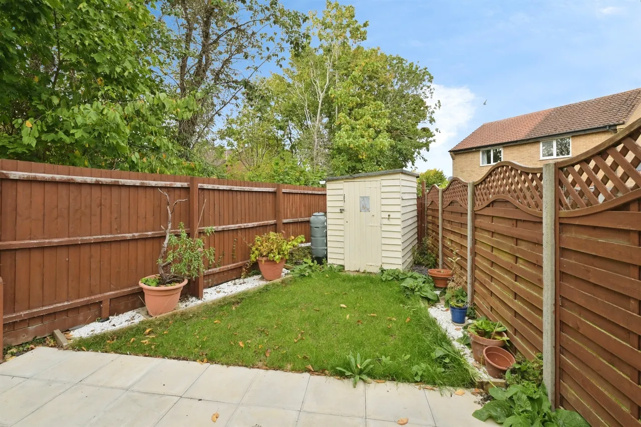 Paulsgrove Peterborough, PE2, photo 13