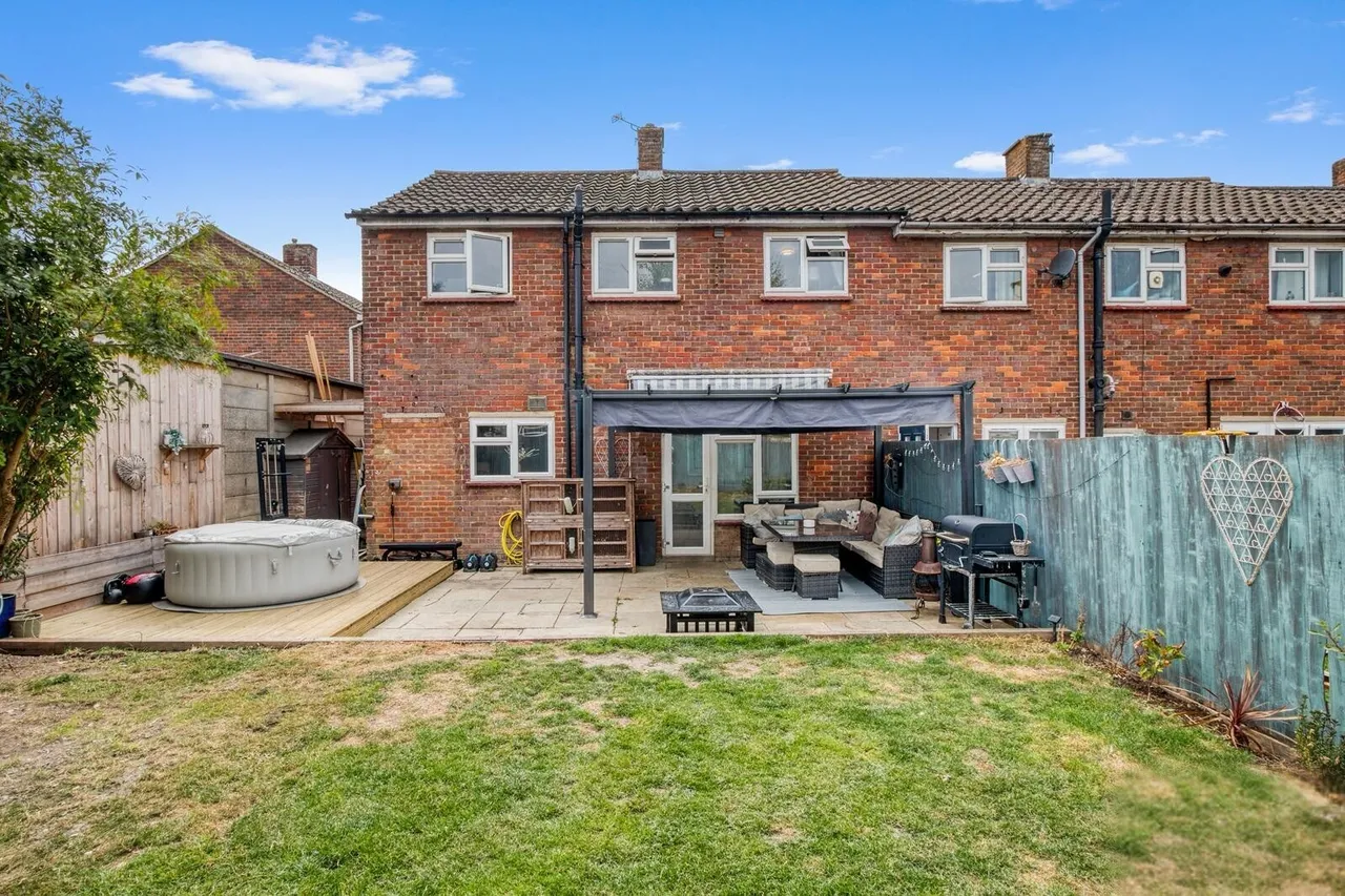 Eight Acres, Tring, HP23, photo 13