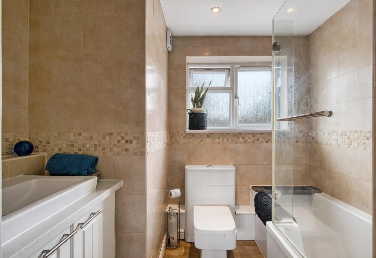 Eight Acres, Tring, HP23, photo 10