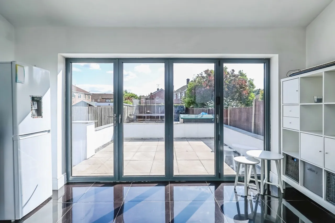 Farleys Lane, Hucknall, Nottingham, Nottinghamshire, NG15, photo 6