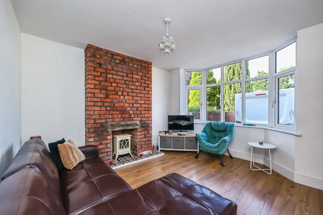 Farleys Lane, Hucknall, Nottingham, Nottinghamshire, NG15, photo 3