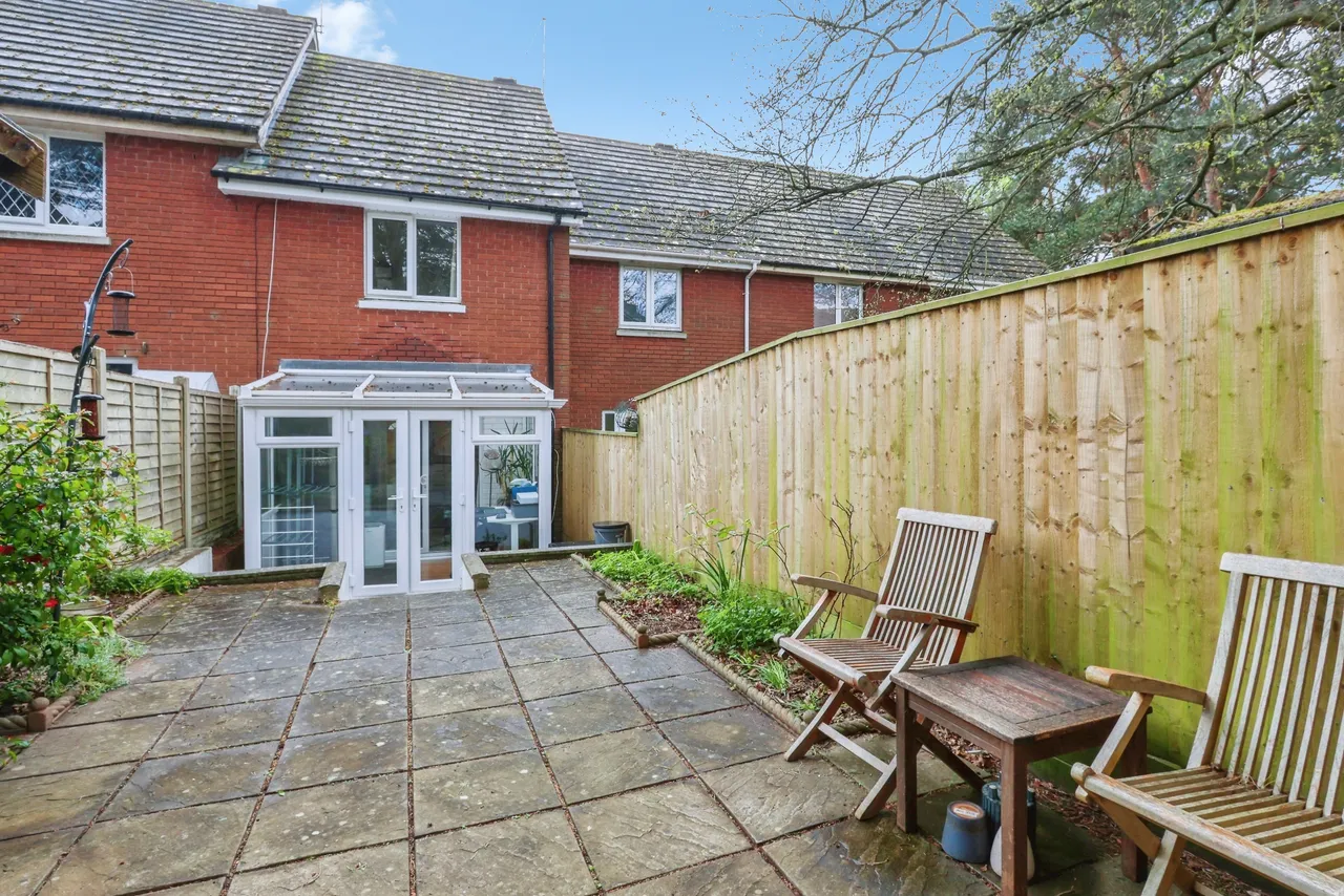 Goldfinch Road, Poole, photo 11