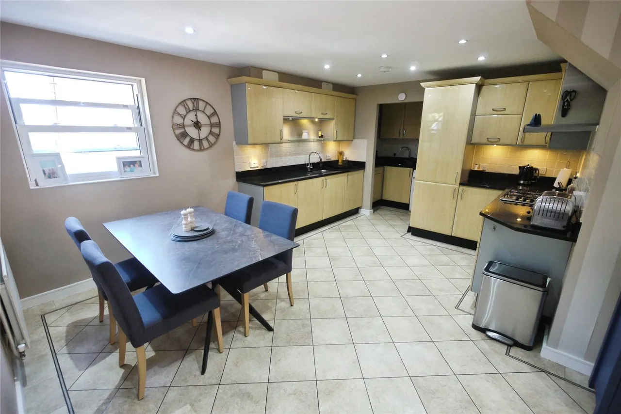 Sawyers Grove, Brentwood, CM15, photo 2