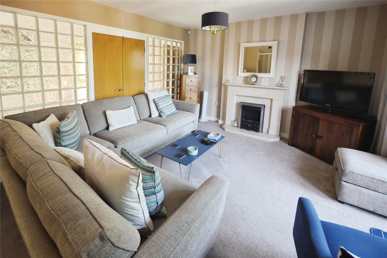 Sawyers Grove, Brentwood, CM15, photo 19