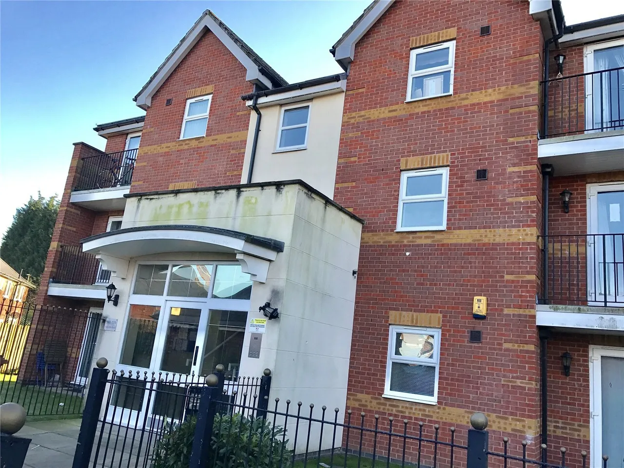 2 bed flat for sale — Oakcliffe Road, Manchester, Greater Manchester, M23