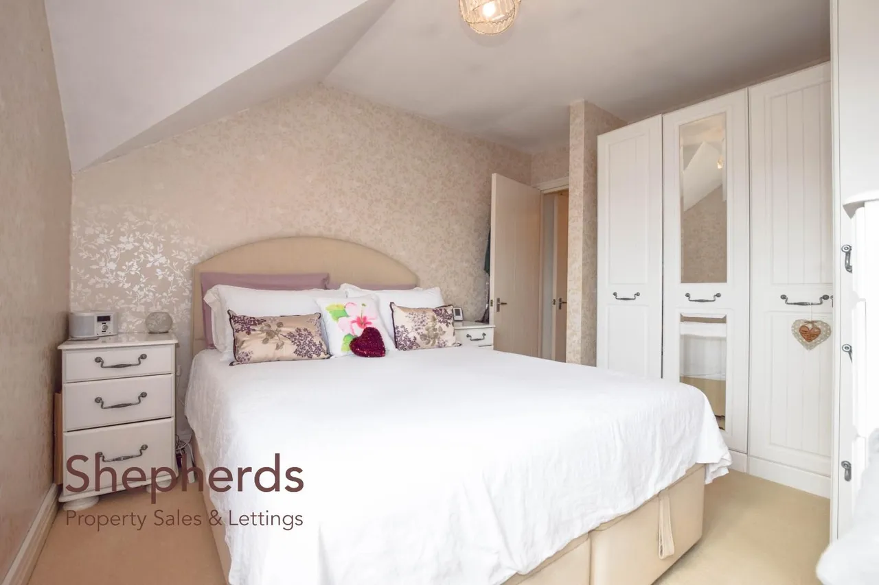 Turners Hill, Cheshunt, EN8, photo 6