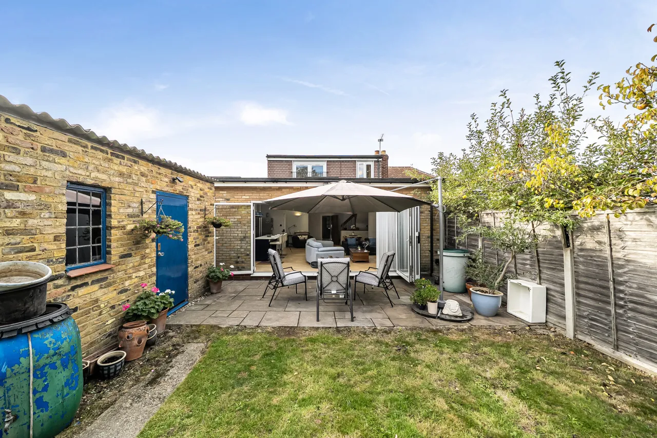 Ashley Close, Pinner, HA5, photo 20