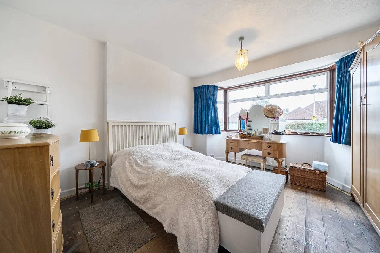 Ashley Close, Pinner, HA5, photo 23