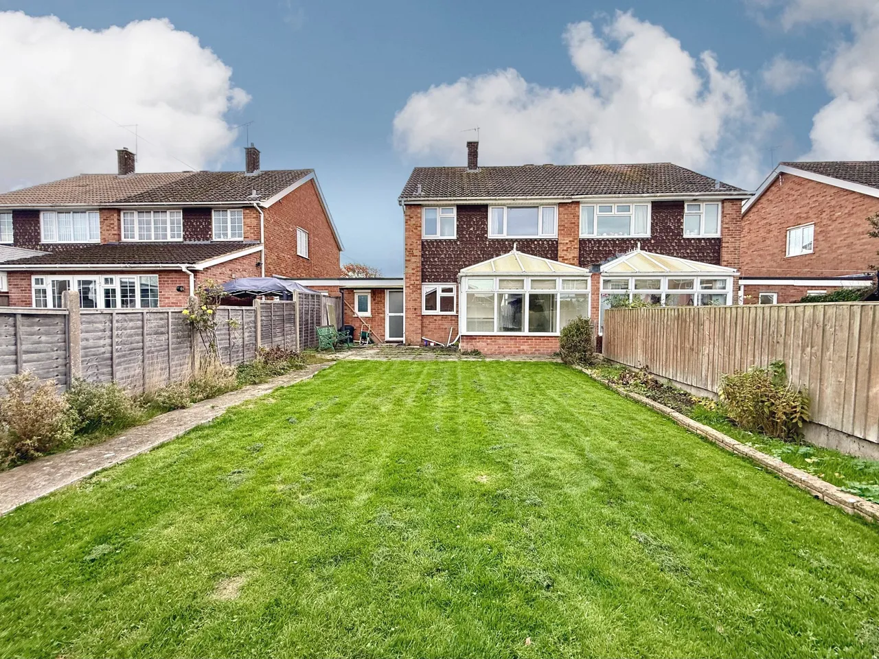 Wrenswood, Swindon, Wiltshire, SN3 5AR, photo 5