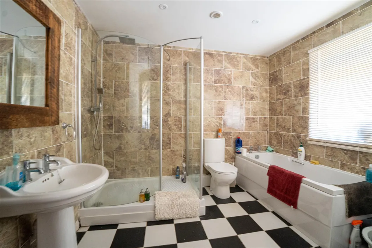 Westerleigh Close, St. Leonards-On-Sea, photo 9