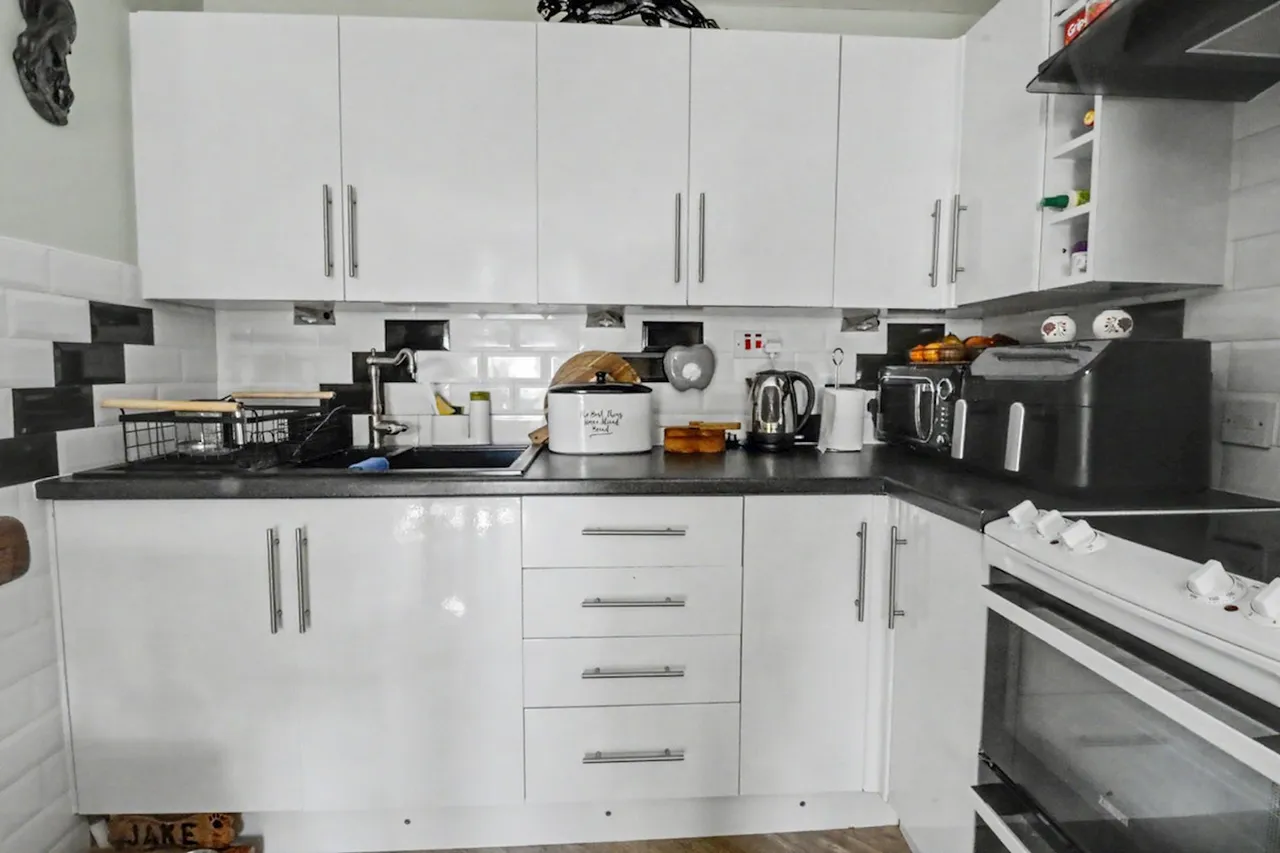 Higher Warberry Road, Torquay, TQ1, photo 4
