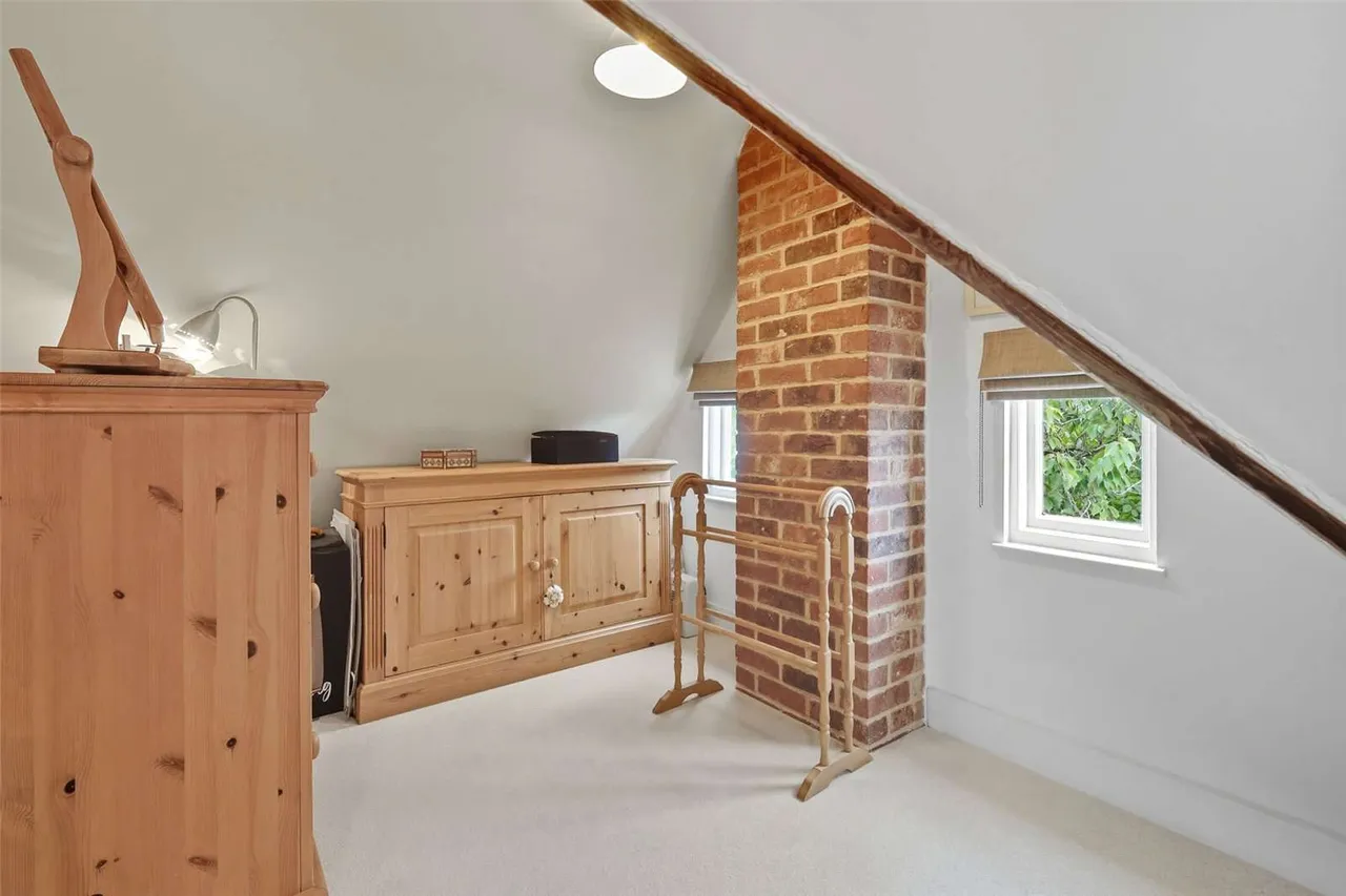 Fanners Green, Great Waltham, Chelmsford, CM3 1EA, photo 11