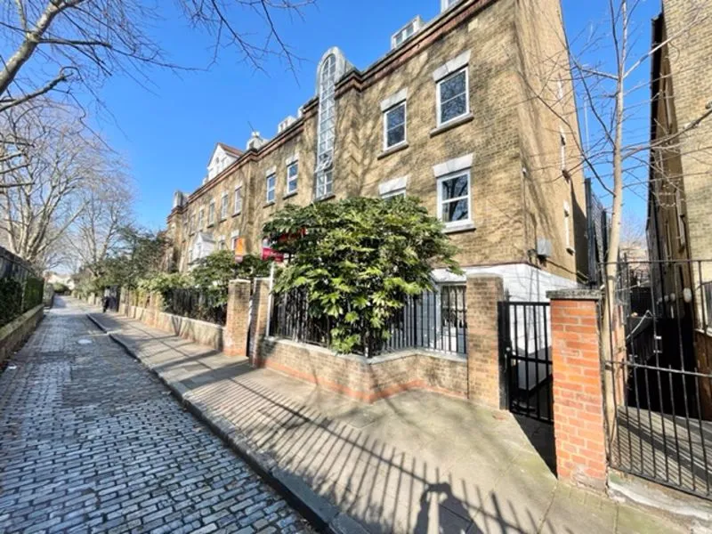 Stepney Green, London E1 3LE, photo 3