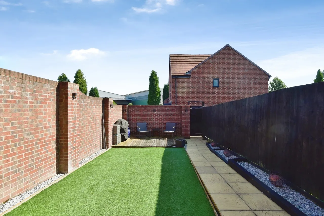 Wilmot Drive, NEWCASTLE, Staffordshire, ST5, photo 18