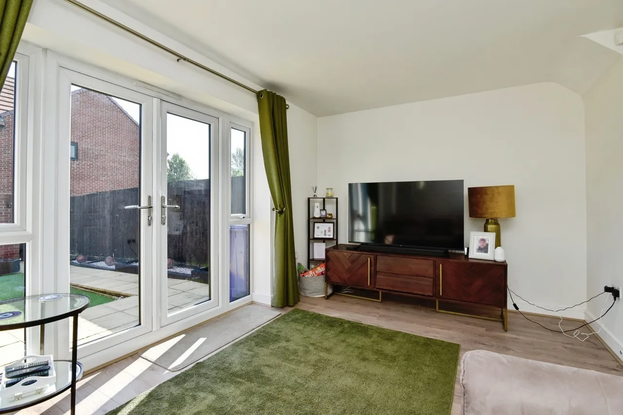Wilmot Drive, NEWCASTLE, Staffordshire, ST5, photo 4