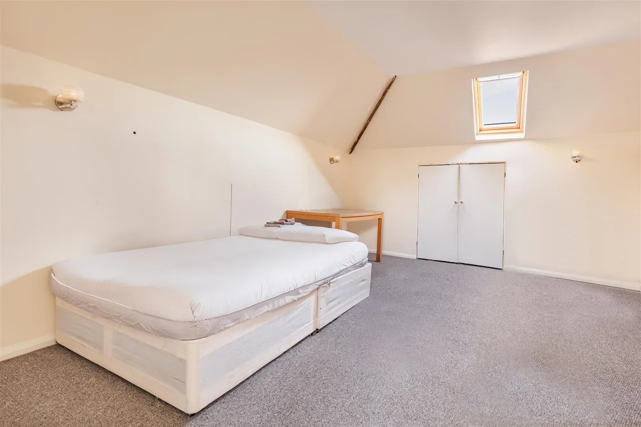 Chingford Avenue, Chingford, E4 6RF, photo 16
