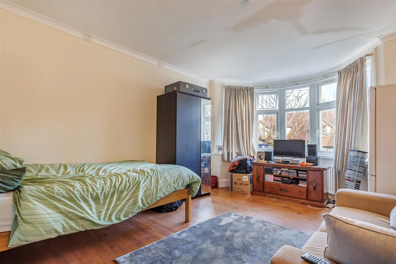 Chingford Avenue, Chingford, E4 6RF, photo 7