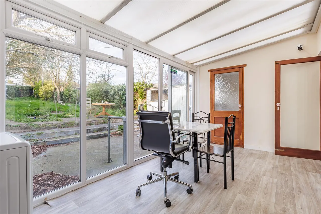 Chingford Avenue, Chingford, E4 6RF, photo 5