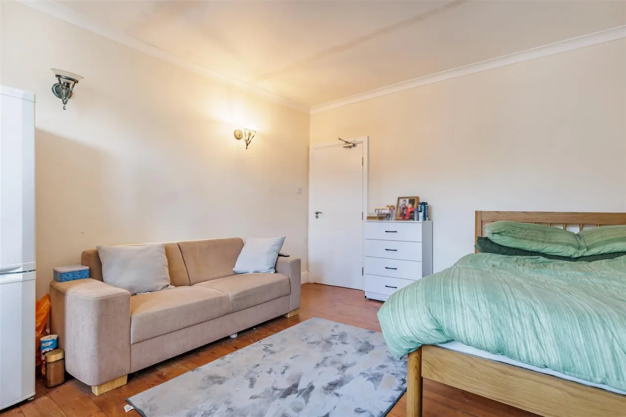Chingford Avenue, Chingford, E4 6RF, photo 33