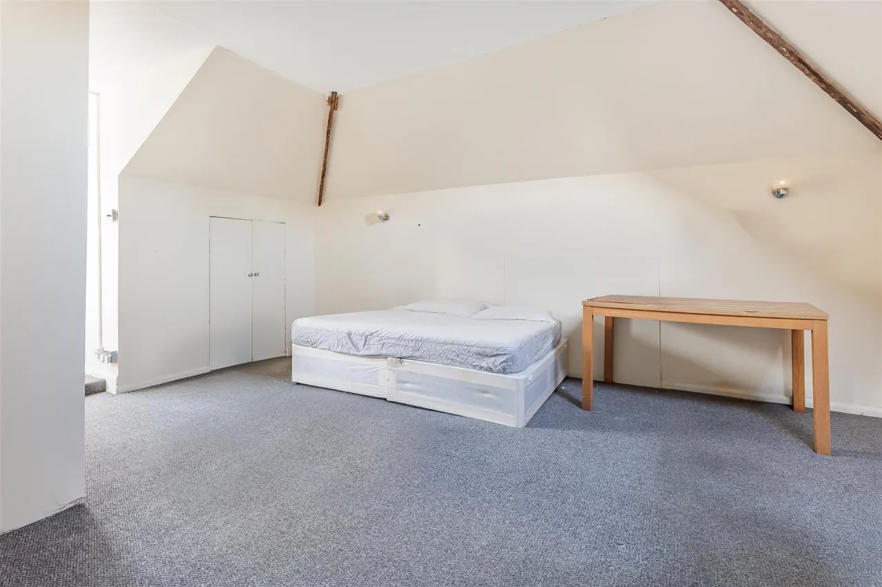Chingford Avenue, Chingford, E4 6RF, photo 17