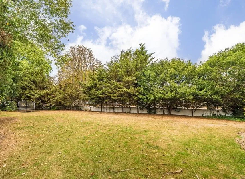 Chertsey Road, Twickenham, TW1, photo 6