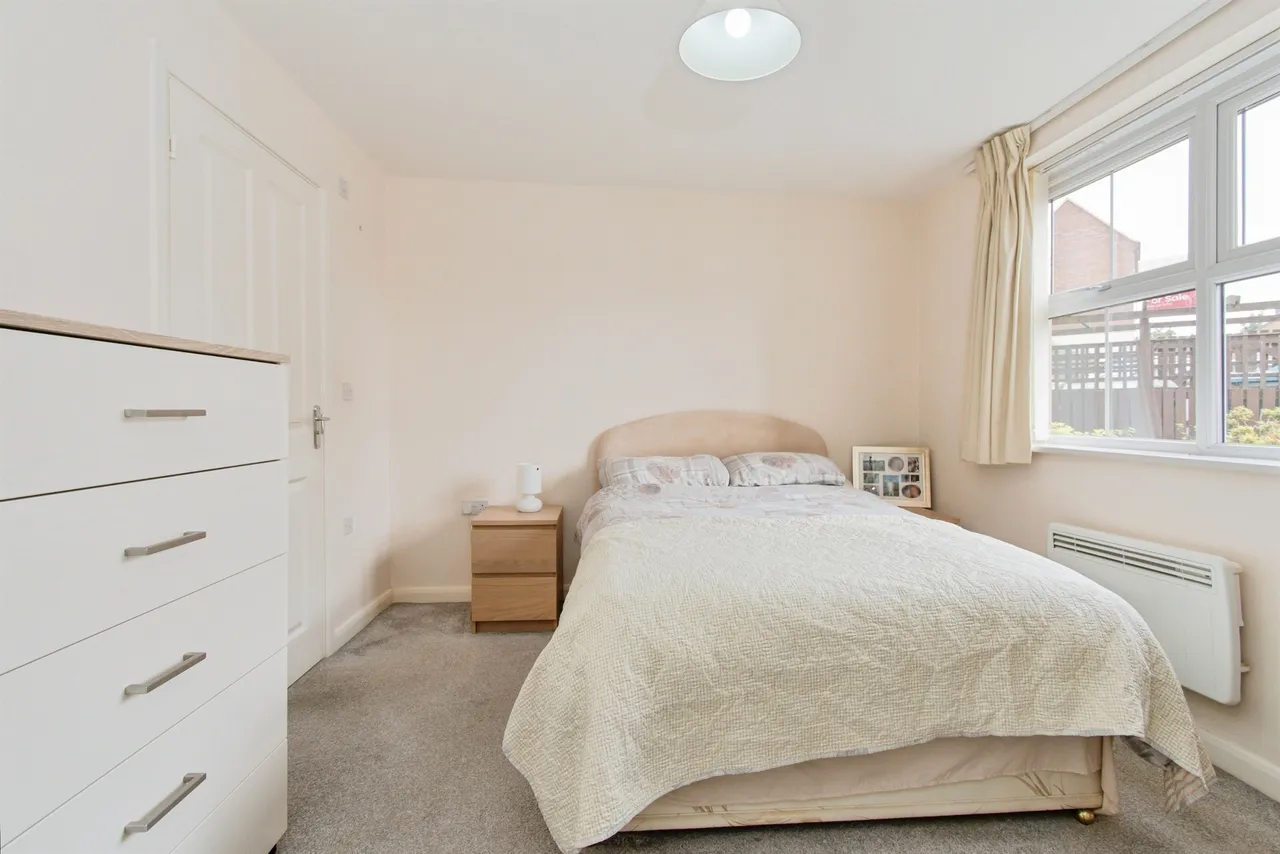 Morris Road, Castleford, WF10, photo 10