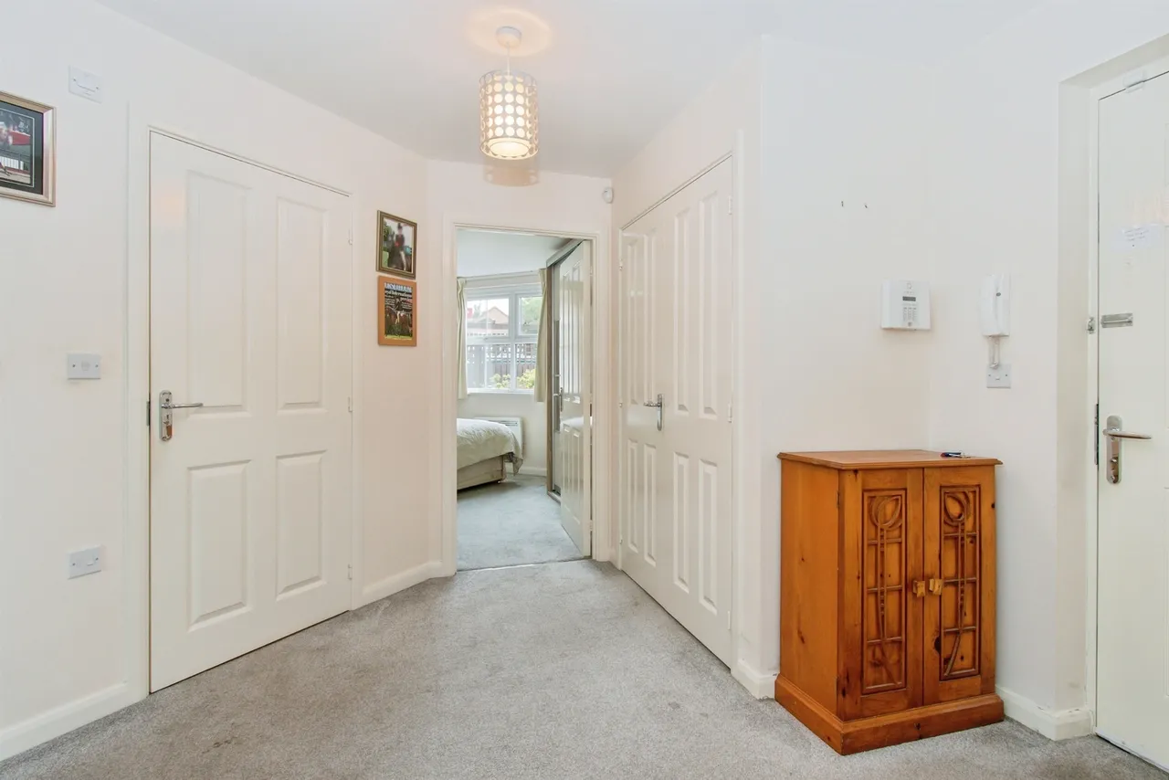 Morris Road, Castleford, WF10, photo 15