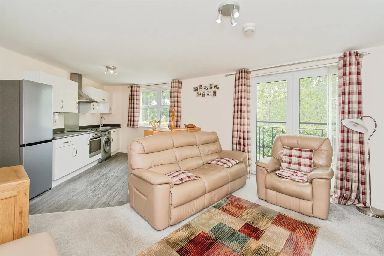 Morris Road, Castleford, WF10, photo 2