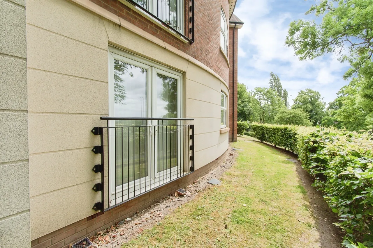 Morris Road, Castleford, WF10, photo 17