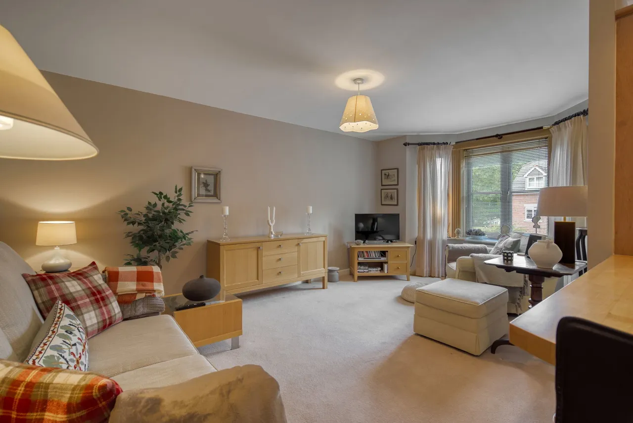 Wycliffe Court, Chester, CH2 3HA, photo 3