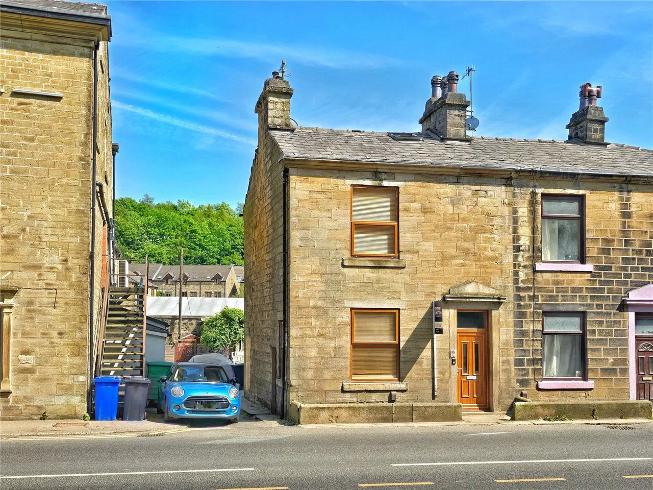 2 bed house for sale, Market Street, Bacup, OL13