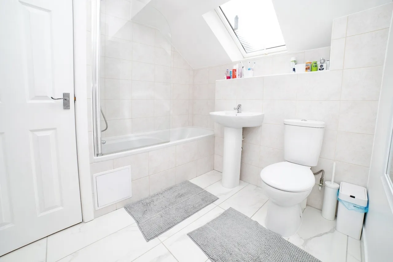 Dunwoody Close, Mansfield, Nottinghamshire, NG18, photo 4
