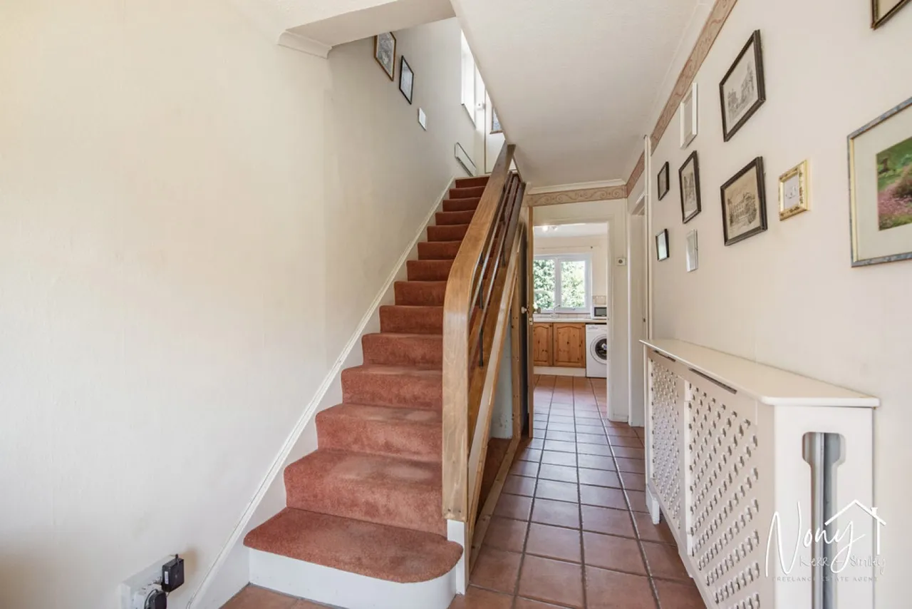 Sawyers Close, Teg Down, photo 10