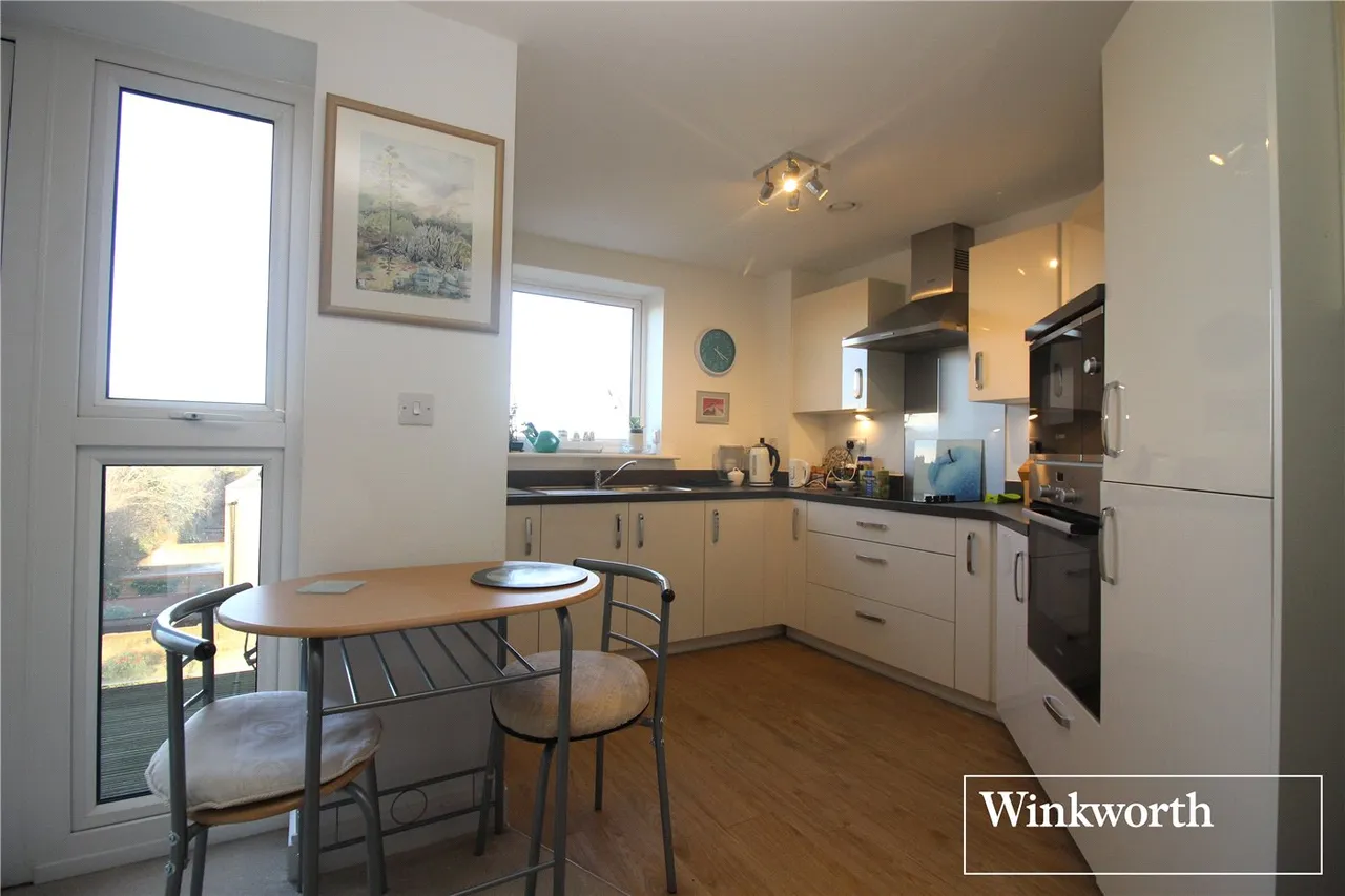 Studio Way, Borehamwood, Hertfordshire, WD6, photo 7