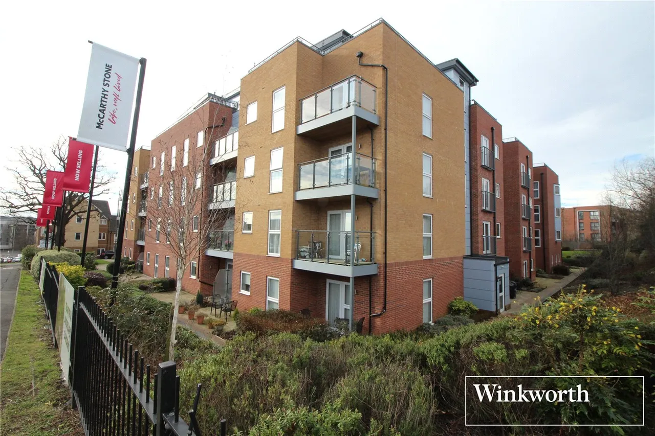 Studio Way, Borehamwood, Hertfordshire, WD6, photo 8