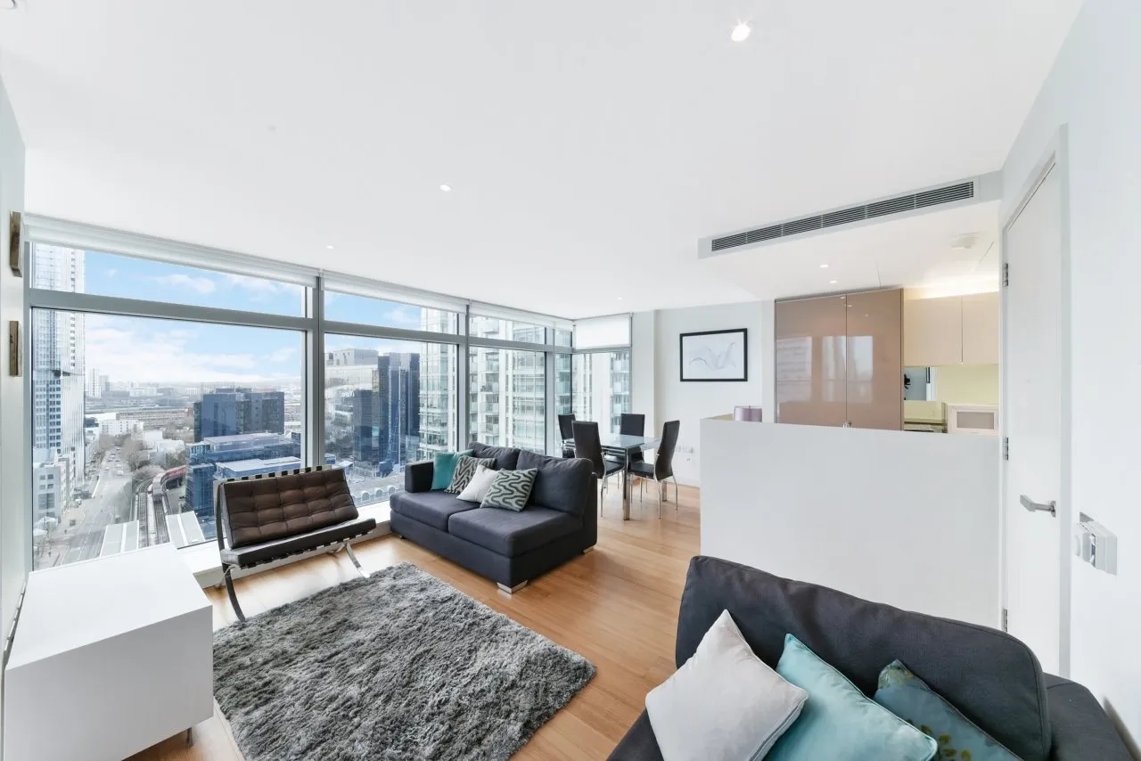 2 bed flat to rent, Pan Peninsula Square, Canary Wharf, E14
